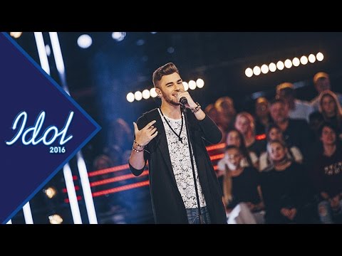 Adrian Jonasson sjunger Adorn i Idol 2016 - Idol Sverige (TV4)