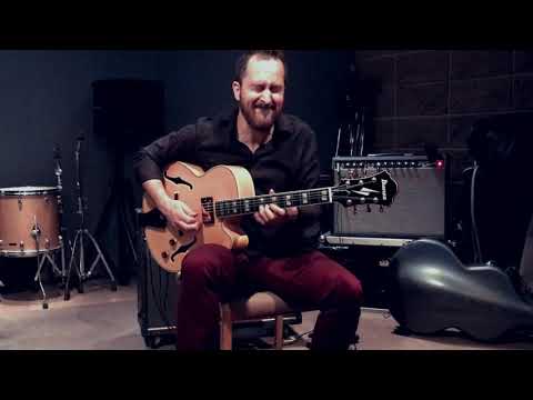 Jonathan Kreisberg - "My Favorite Things" (trying out Ibanez "PM200" at Pit Inn in Tokyo)