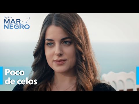 ¿Se están ablandando Tarık y Mercan? - Mar Negro Capítulo 200 | Fugitiva