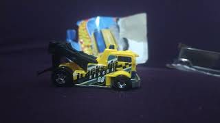 SPECIALIZED EDITION YELLOW TOW TRUCK