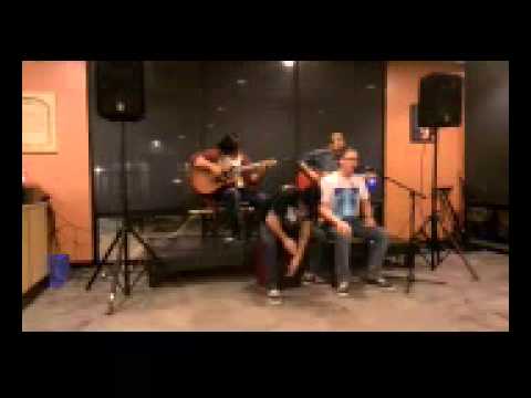 Acclimate Theory - Intro/ Elements of Me (Acoustic) Live @ Highpoint Coffee