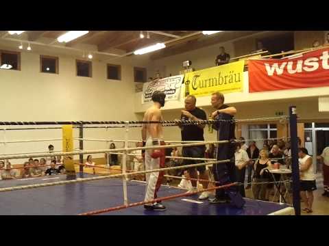 Tobias Berger vs Valentin Kassarnig - Kickboxgala PSV Villach 2012 - Vollkontakt