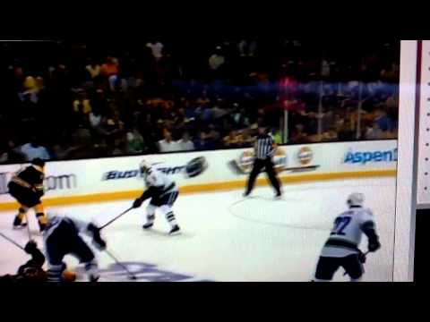 AAron Rome Gives Nathan Horton Concussion