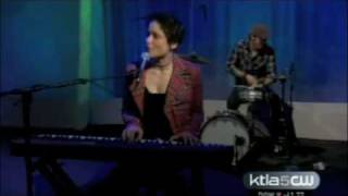 KIRSTEN PRICE on the KTLA Morning News - Fall