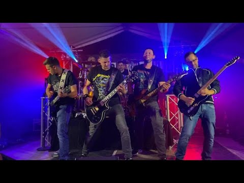 Halb So Wild - Another Brick in the Wall (Live in Bergen)