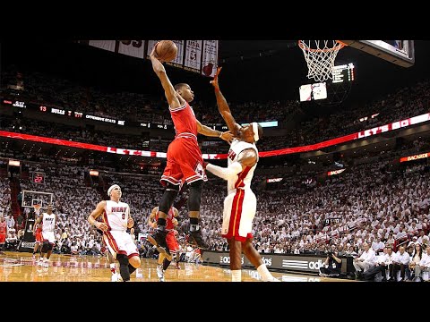 15 Legendary Derrick Rose Moments that Shocked the World!