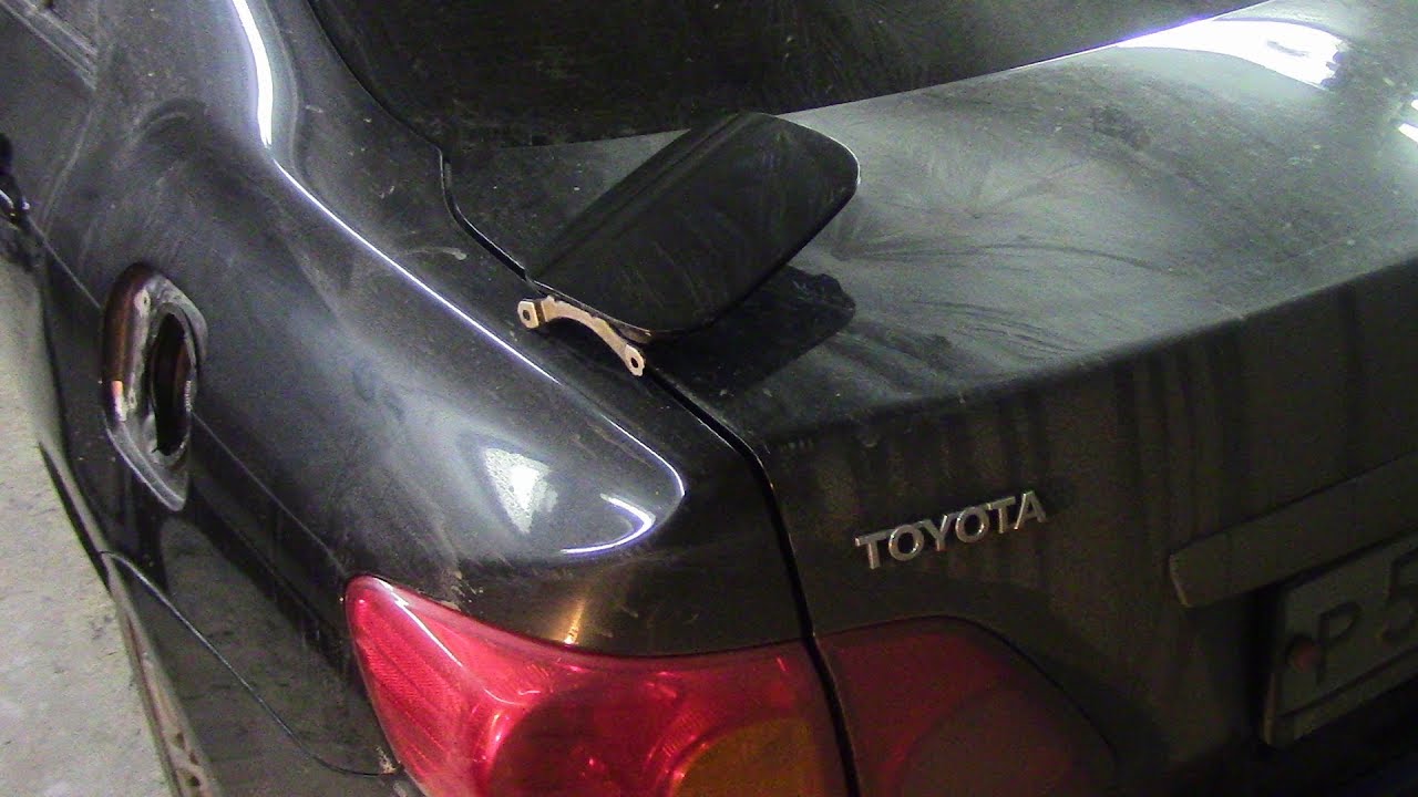 Как снять лючок бензобака Тойота Королла? | Инструкция по снятию лючка бензобака