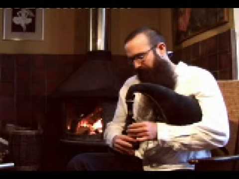 Scottish Bagpipes: Mike Katz of Battlefield Band playing the Scottish small pipes