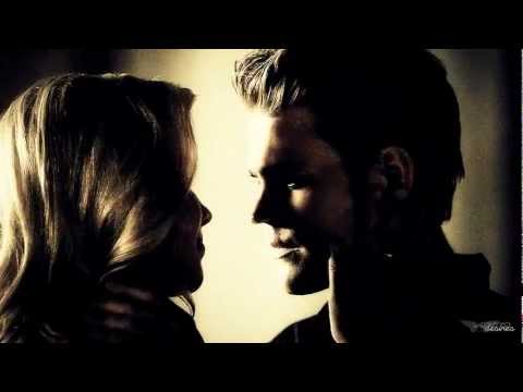 ►The Vampire Diaries | Holding a Heart