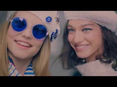 CHANEL RESORT 2019 COLLECTION