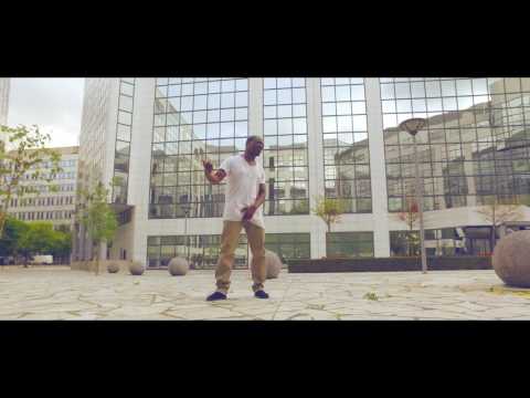 BIG YANAIK - L'HOMME EST FAIBLE