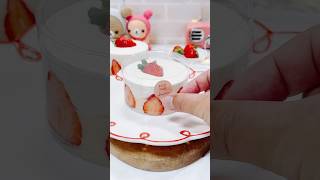 混ぜて冷やすだけで作るいちごプリン #クリスマス #簡単レシピ #recipe #おうちカフェ