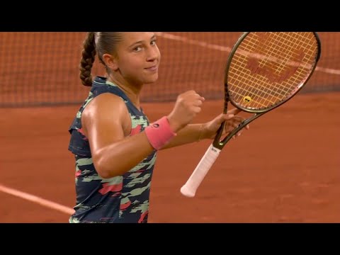 Diane Parry Knocks Out Defending Roland Garros Champion Barbora Krejcikova