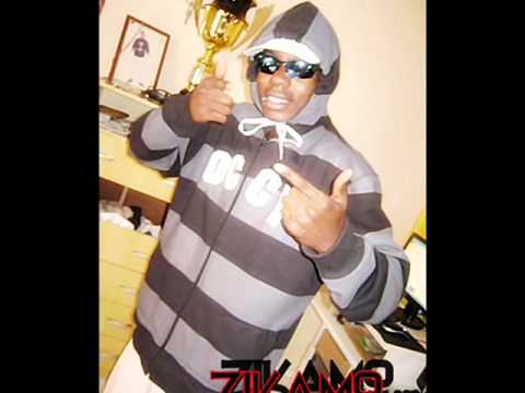 MC BONADO PART MC JUNINHO JR   DESFILE DA OAKLEY