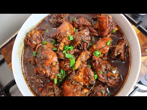 How To Make The Most Delicious Jamaican Coconut Brown Stewed Chicken | Brown Stewed Chicken