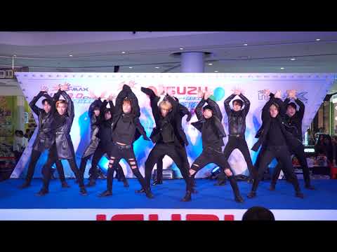 190316 Decentri cover SEVENTEEN - Intro. New World + Good to Me + Getting Closer @ ISUZU 2019