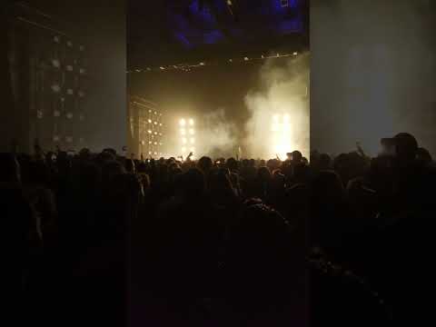 Adam Beyer x Cirez D Brooklyn NY 12.04.2021 Live at Duggal Greenhouse opening track