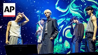 Download lagu TOMORROW X TOGETHER reflect on BIGHIT contract renewal and fan promises | AP interview mp3 Download lagu TOMORROW X TOGETHER reflect on BIGHIT contract renewal and fan promises | AP interview mp3