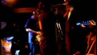 The Planet Smashers - Raise Your Glass