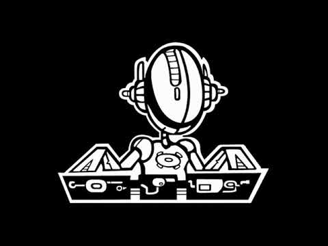 Maddike - Look mum, my computer