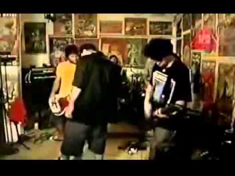 Together on the sand - Charlie Brown Jr.