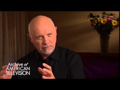 Hector Elizondo discusses the "ER/Chicago Hope" rivalry - EMMYTVLEGENDS.ORG