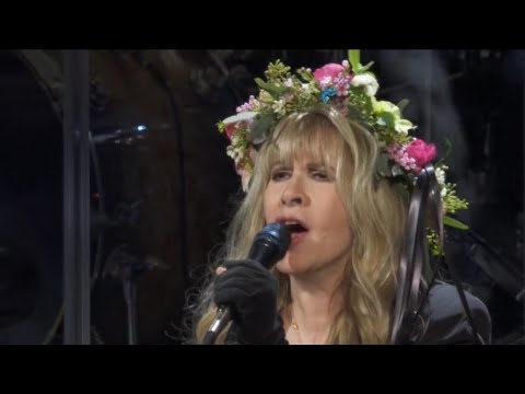 Stevie Nicks - 24 Karat Gold (The Full Concert)