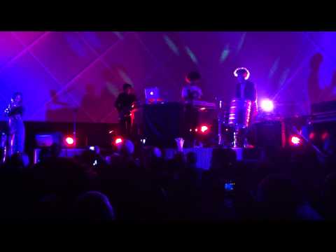 pink_industry-empty_beach_Brazil_2012.MOV