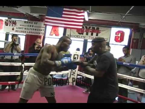 Pound 4 Pound TV: Peter "Kid Chocolate" Quillin Working The Mitts & Shadowboxing