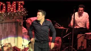 Joe McElderry - Driving Home For Christmas - Spirit of Christmas - Newcastle