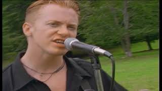 Deep Blue Something : Breakfast At Tiffany's (1995) (Official Music Video)