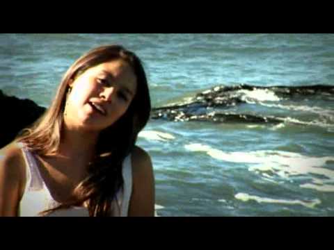 Pía Ovalle - Solo Quiero Videoclip