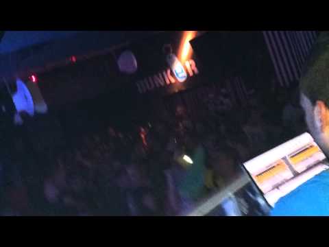 29 Abril 2012 Diego Gonzalez NewGuass@Bunkerhouse parte1