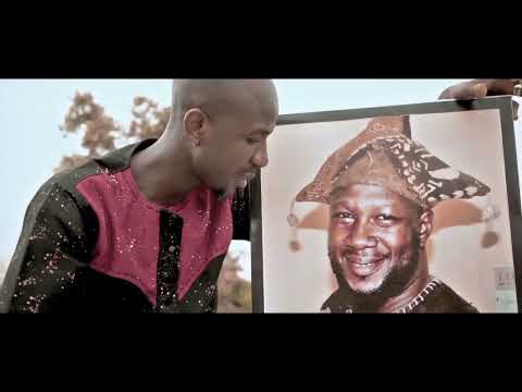 Mariko Baba - Hommage À Mohamed Ronal Guindo (Clip Officiel 2022)