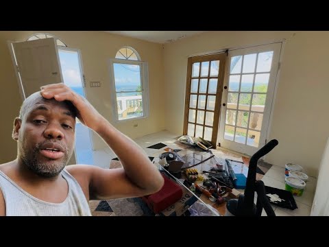 HURRICANE MELISSA DESTROYED MY HOUSE IN JAMAICA NOW IT FILLED WITH BIG RATS 