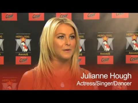Celebrity Julianne Hough Supports Therapy Dogs