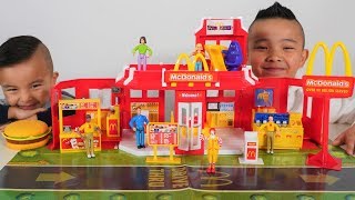 Biggest McDonald's Drive Thru Playset Vintage CKN Toys