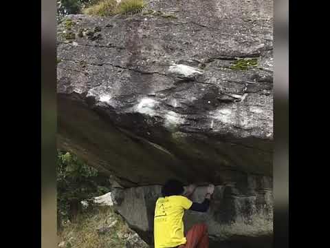 Val daone boulder - sector curva - La notte scende 7a