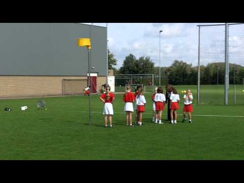 ONA E1 scoort met strapworp