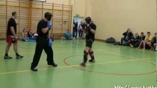 preview picture of video 'Kickboxing - Ożarów Mazowiecki - Błonie - walka nr. 2, sędziuje Gerard Zdziarski.'