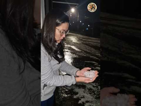 Granizo estraga telhados - Pavor em Caxias do Sul!   #temporal  #granizo #terror