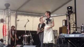 Sarah Blasko - Down on Love Live at Laneway Auckland 2010