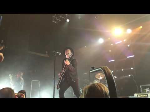 Switchfoot - Intro + Holy Water (Looking For America Tour - Boston MA 10.18.2016)