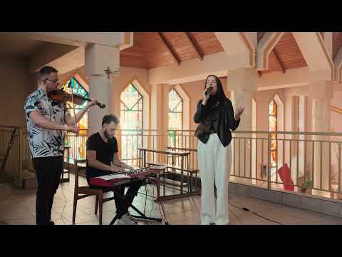 Olga Nawara - W cieniu Twoich rąk // Oprawa muzyczna ślubów Radom // Live ze ślubu