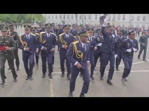Шок видео взорвало интернет, Возможно самый грозный боевой марш,Танцы африканских курсантов ,Ангола