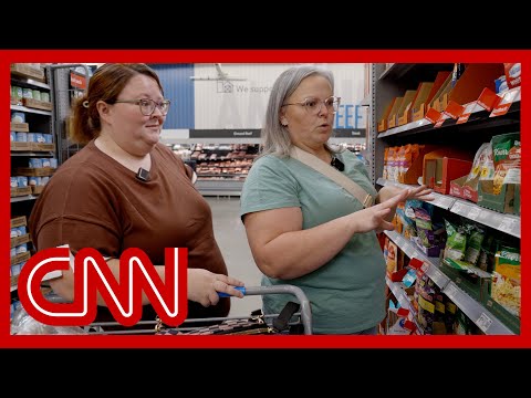 姐妹們為面臨通貨膨脹的家庭分享每週 10 美元的膳食計劃 (Sisters share 10-dollar a week meal plans for families facing inflation)