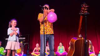 Red Balloon - Peter Combe Live 2025