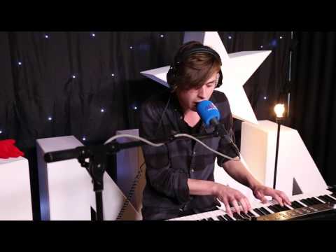 MNM: Laurens Luyten - Can't Help Falling In Love