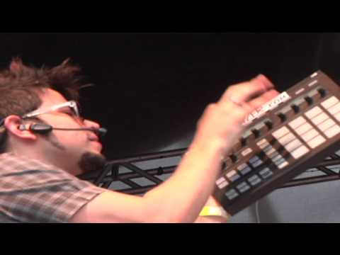 PARKTRONIC 2011 Spyzer LIVE