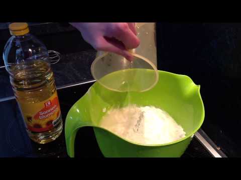 Rezept: pikantes Stockbrot machen/ pikantes Stockbrot zubereiten/ leckeres Rezept für Stockbrot